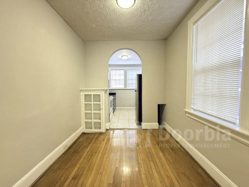975 Willow Branch Ave #3 - Photo 2 of 14