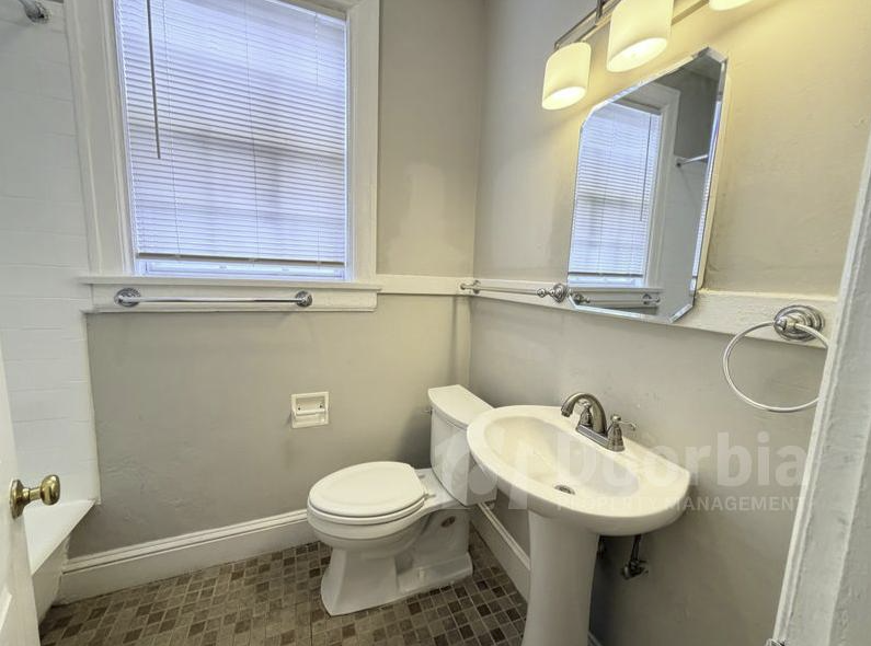 975 Willow Branch Ave #3 - Photo 7 of 14