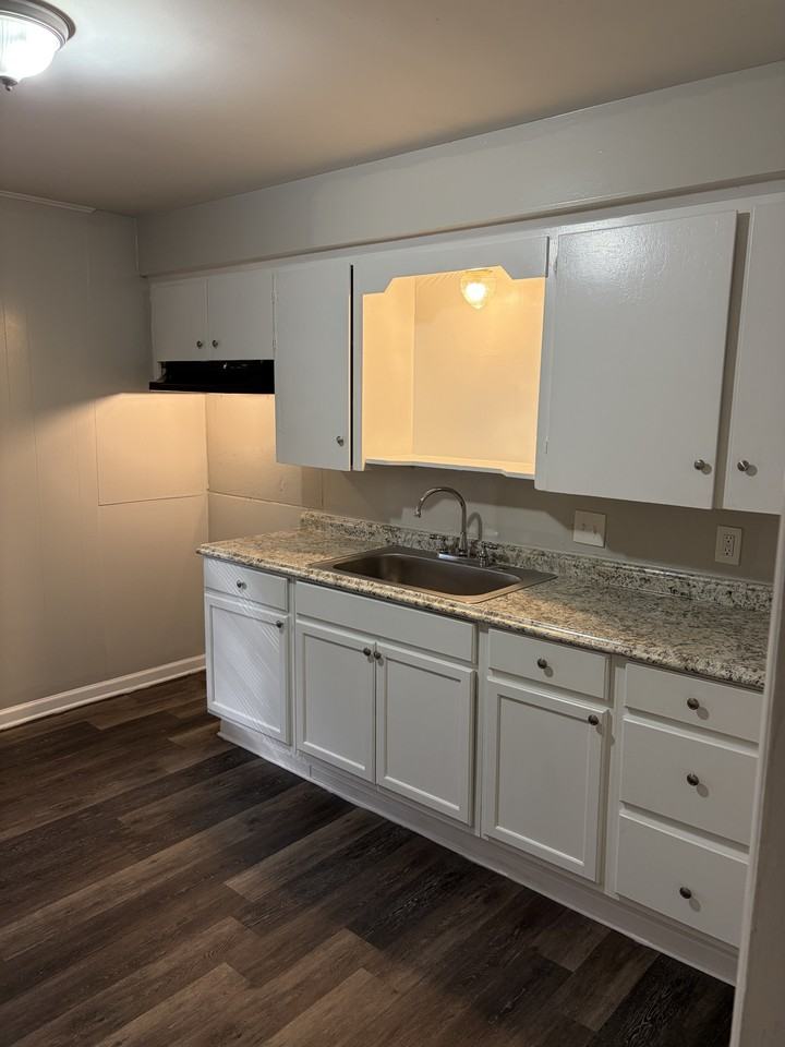 22 Clement Dr - Photo 5 of 16
