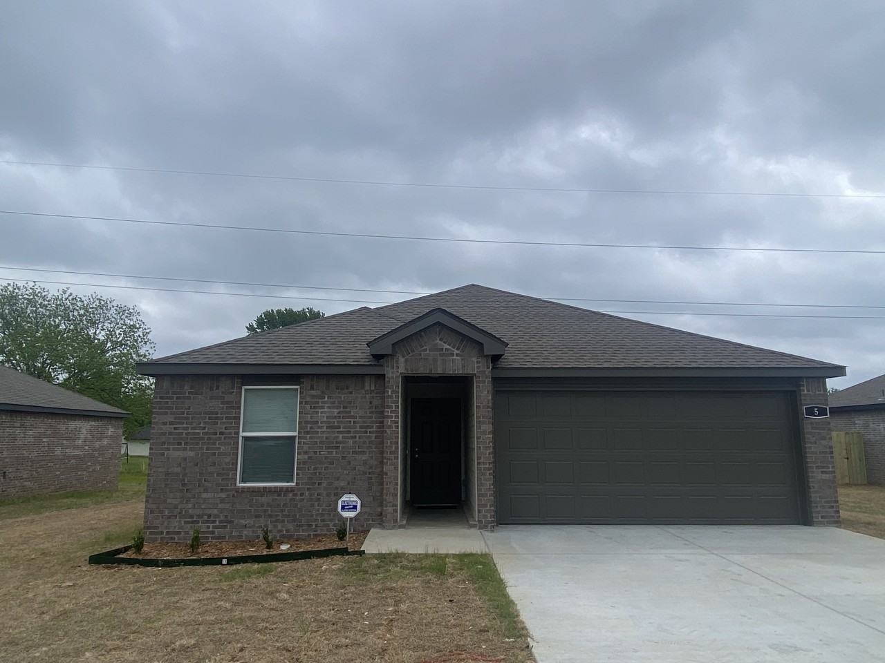 5 Vineyard Dr