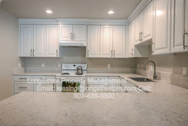 430 Ne 176th Ave