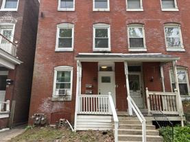 366 Chestnut St - Photo 1 of 1
