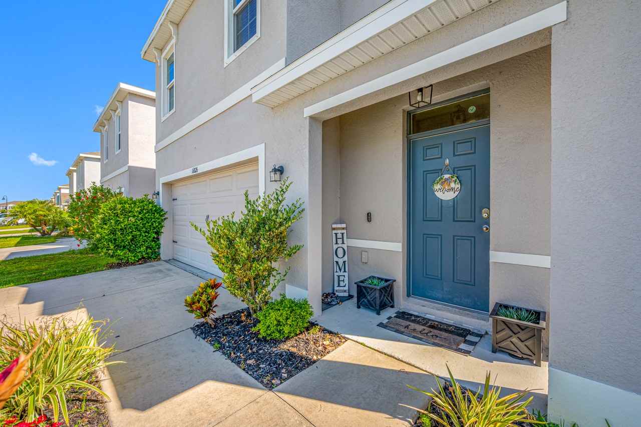 16826 Secret Meadow Dr - Photo 3 of 50