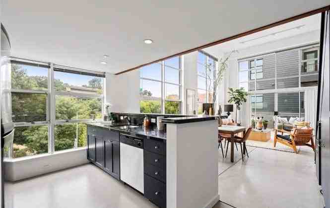 1325 Indiana St #202 - Photo 7 of 15