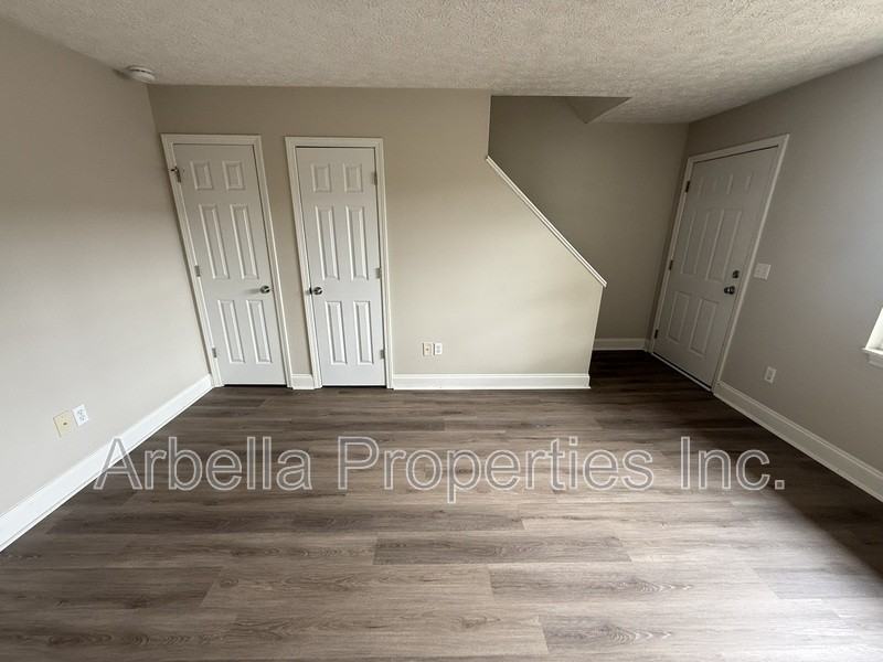 133 Walker St #2 - Photo 4 of 19