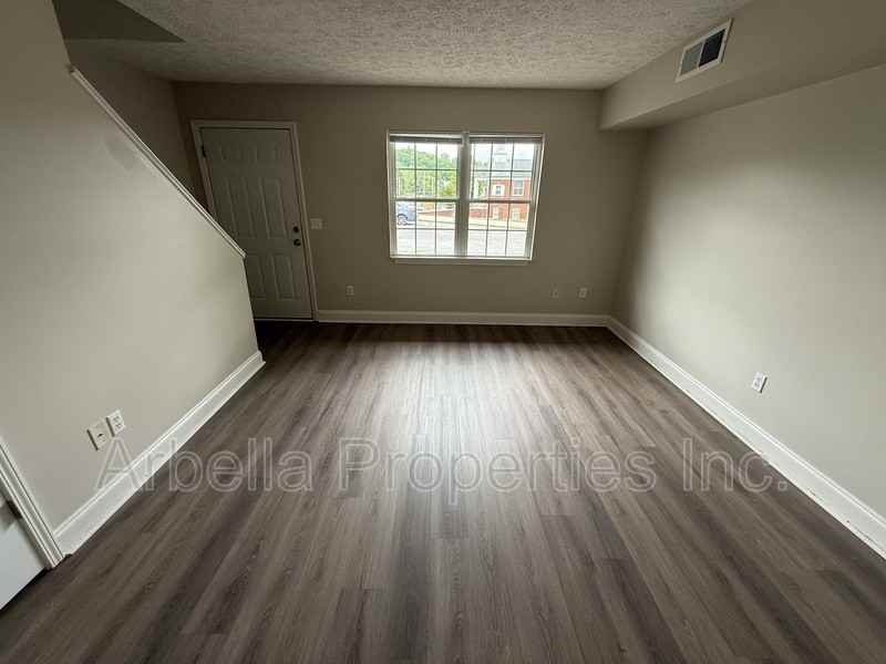 133 Walker St #2 - Photo 5 of 19