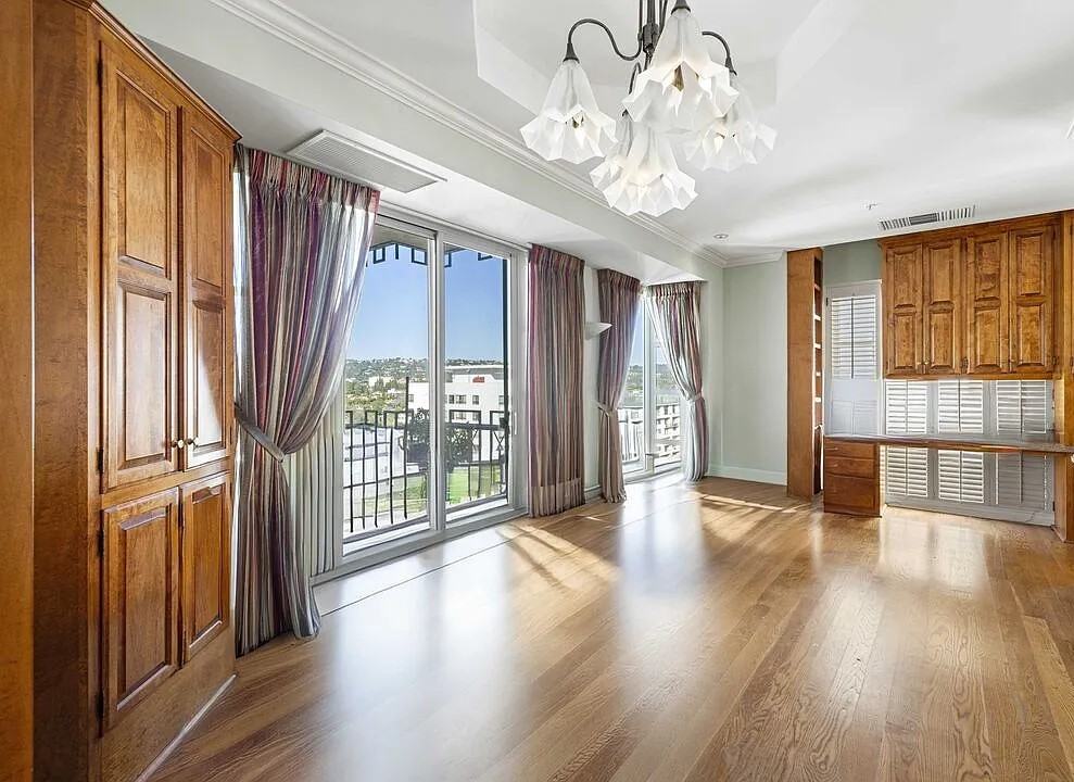 10580 Wilshire Blvd #16NE - Photo 5 of 7