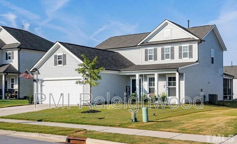 2124 Fox Chapel Pl - Photo 2 of 40