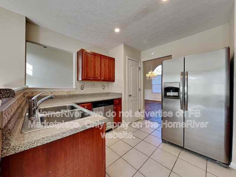 715 Lake Joyce Ln - Photo 7 of 23