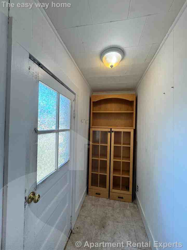 282 Lowell St - Photo 3 of 14