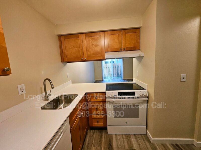 3211 Se Wake St #1 - Photo 3 of 16