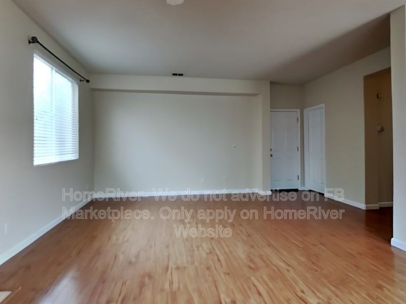 1069 Huntly Dr - Photo 6 of 29