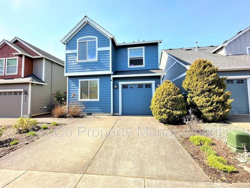 727 Ne 65th Ct - Photo 4 of 23
