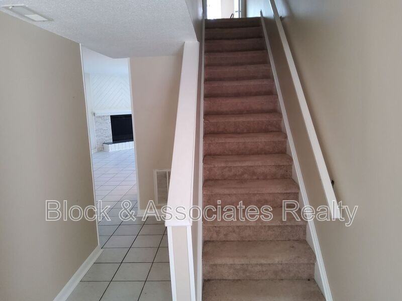 185 Forest View Dr - Photo 2 of 18