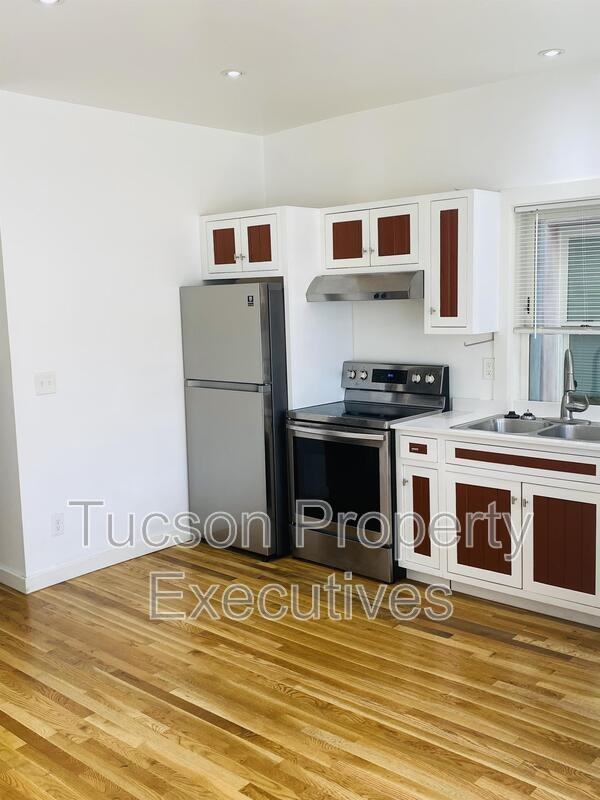 73 W Simpson St - Photo 3 of 21