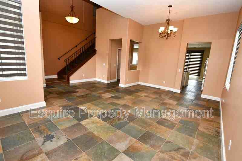 621 Riviera Ct - Photo 2 of 23