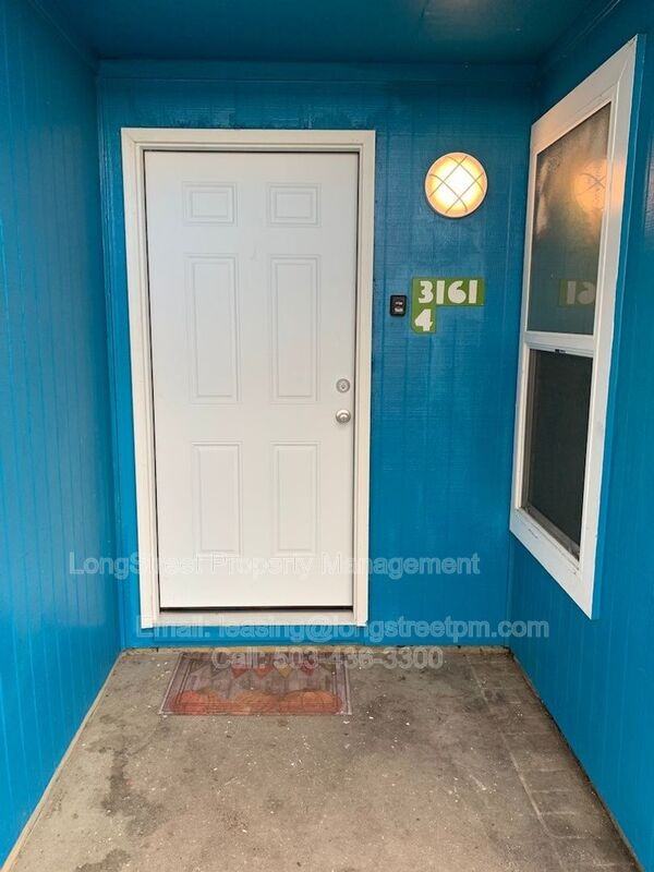 3161 N Shore Dr Se #4 - Photo 2 of 20