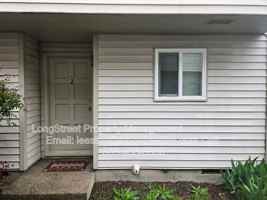 featured image of 2145 Nw Highland Dr #2