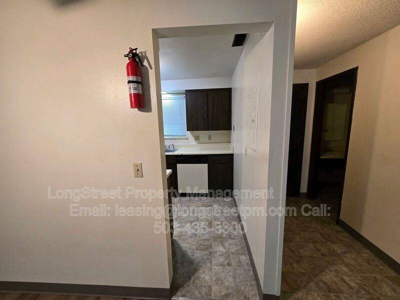 2145 Nw Highland Dr #2 - Photo 7 of 25