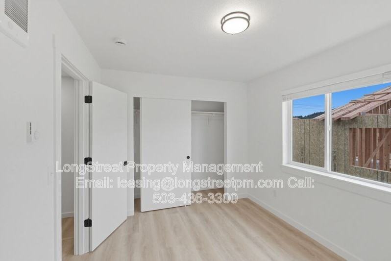 824 S 19th St - Photo 2 of 33