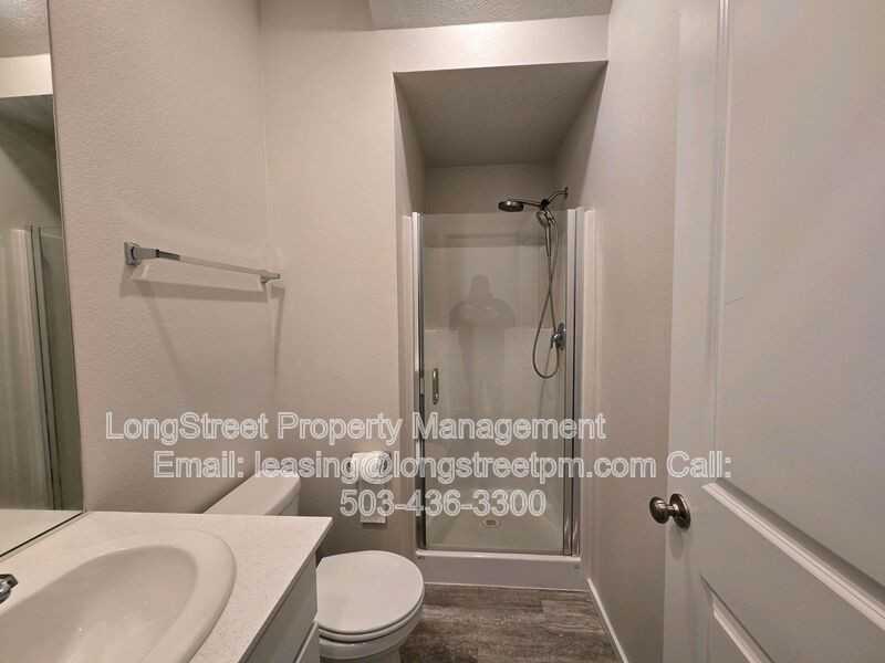 412 Lost Lake St Ne - Photo 4 of 37