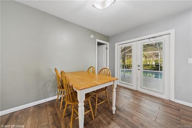 4907 Country Aire Ln - Photo 2 of 6