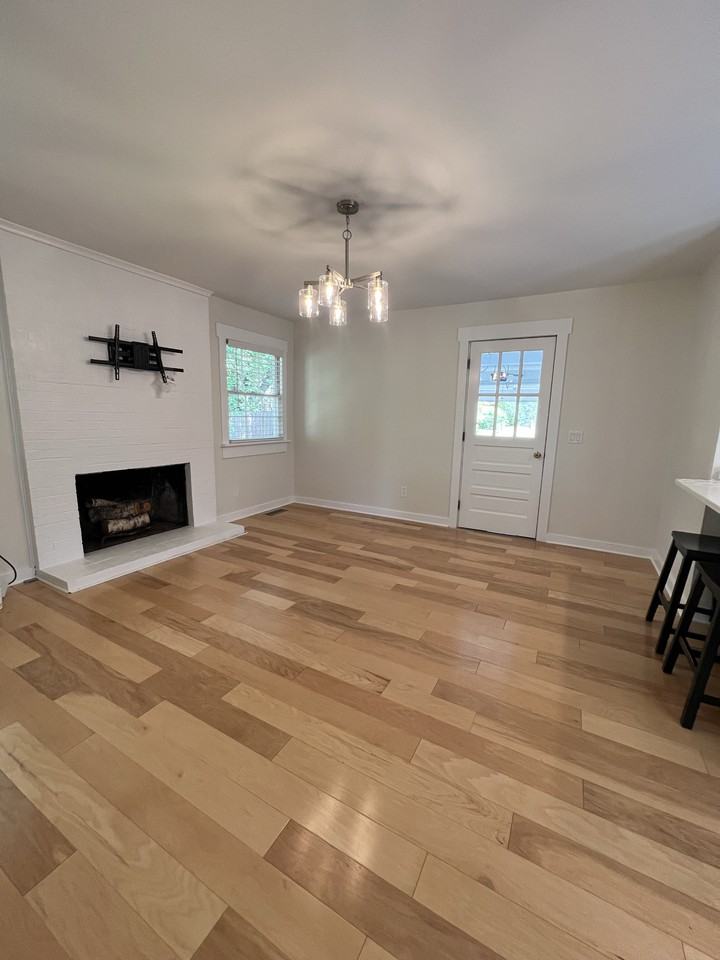 4805 Sweetbriar Dr - Photo 2 of 26