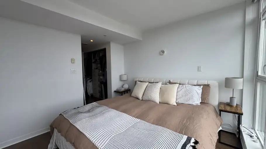 2770 Sophia St #D30 - Photo 3 of 6