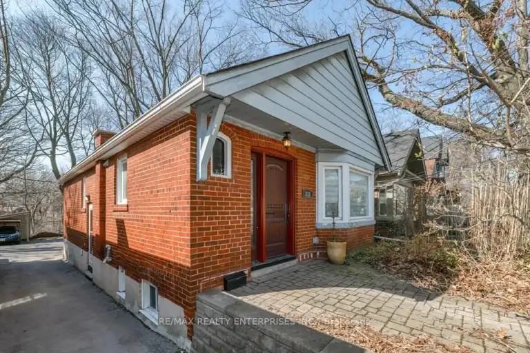 837 Kingston Rd #1 - Photo 3 of 16