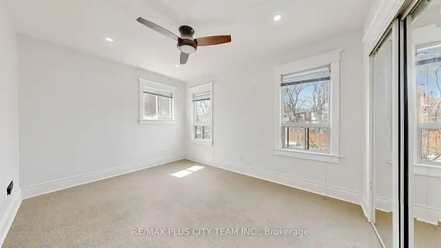 402 Woodbine Ave - Photo 2 of 17