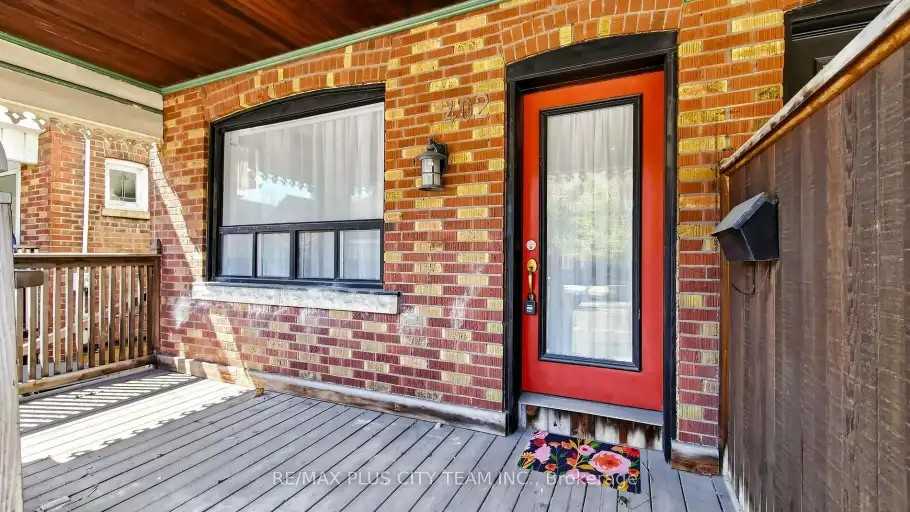 402 Woodbine Ave - Photo 6 of 17