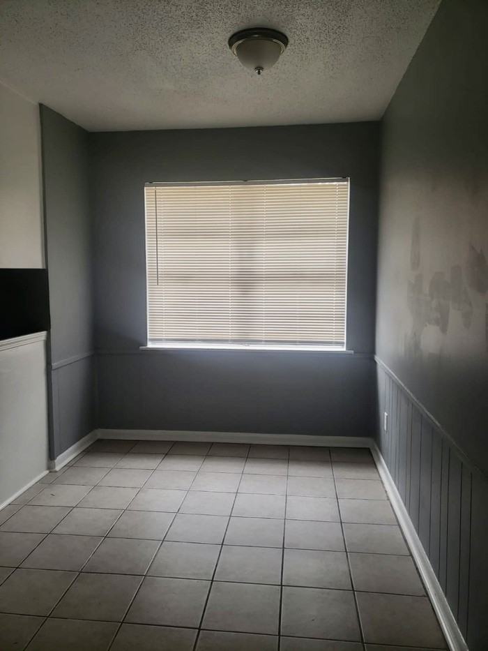 1164 Canary Ln - Photo 4 of 11