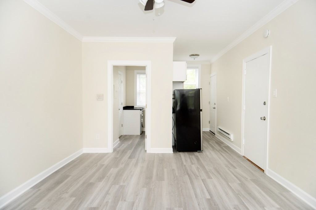 W Roscoe St #646-2S - Photo 6 of 12