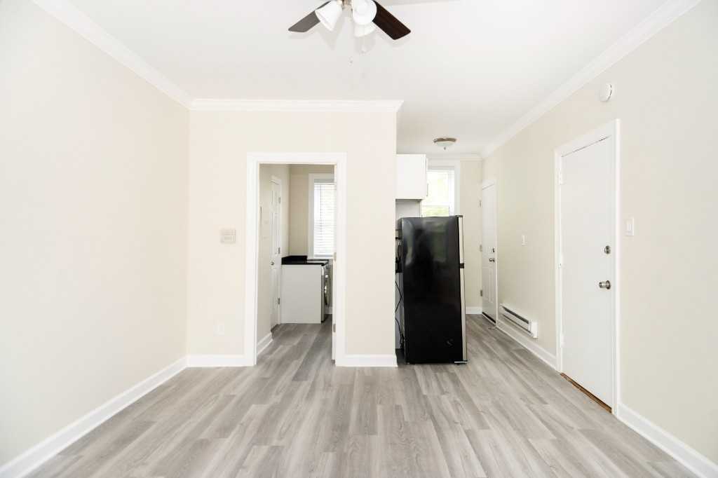 W Roscoe St #646-2S - Photo 7 of 12