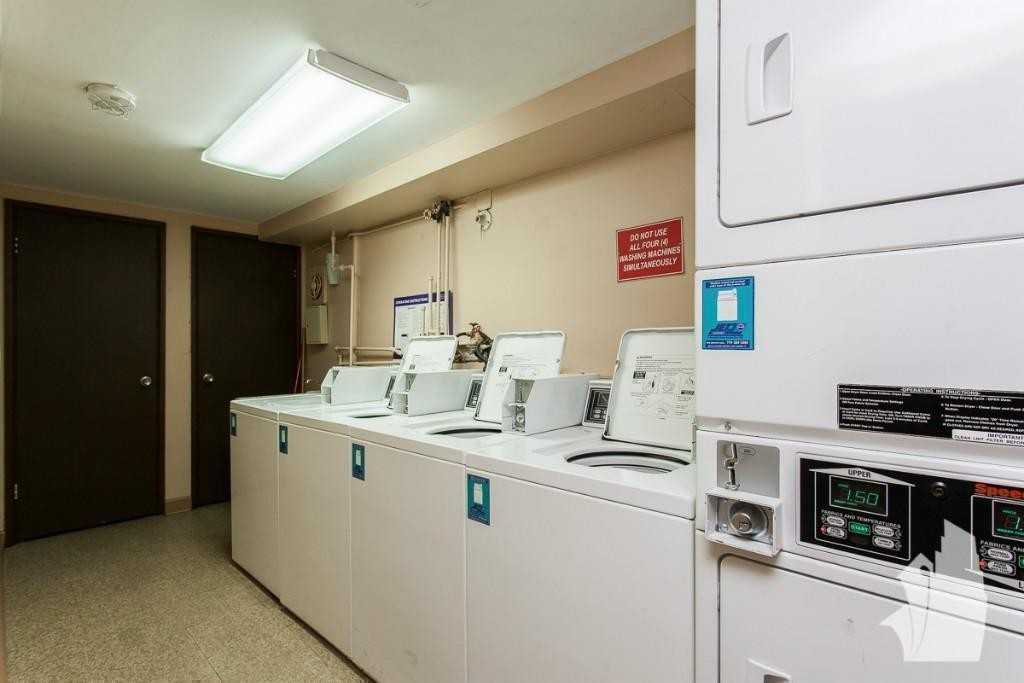 530 W Aldine Ave #315 - Photo 3 of 11