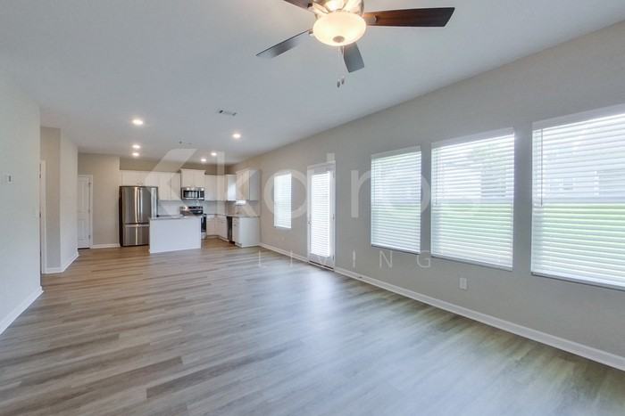 7034 Foggy River Dr - Photo 4 of 25