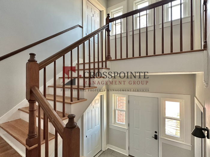 526 S Bonner Ave #4 - Photo 2 of 22