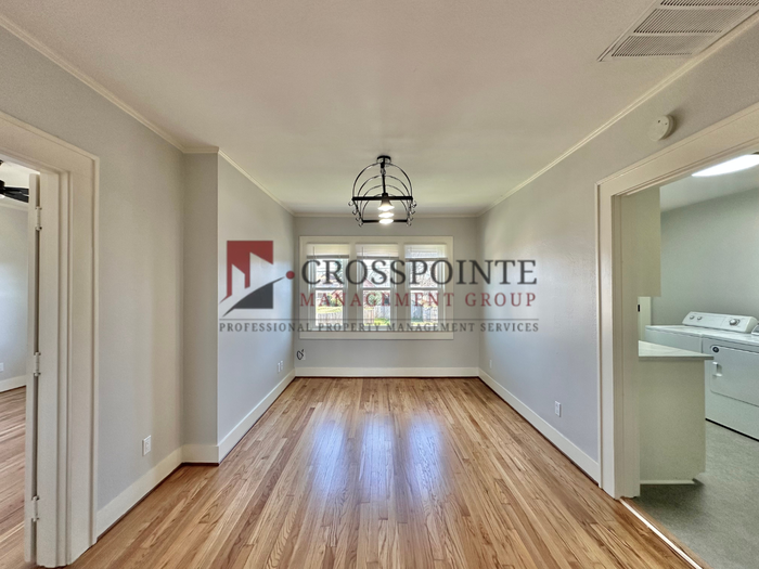 526 S Bonner Ave #4 - Photo 7 of 22