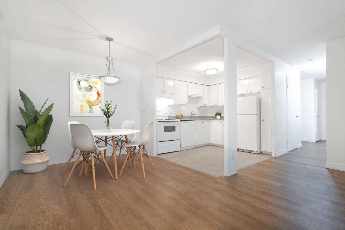 Lanthier Royal Apartments - Photo 3 of 12