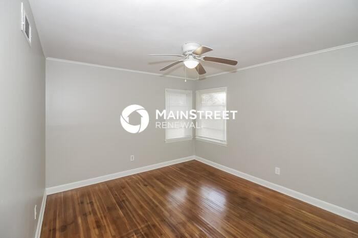 1562 Sea Isle Rd - Photo 7 of 16
