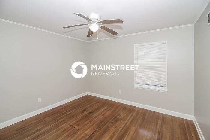 1562 Sea Isle Rd - Photo 7 of 16