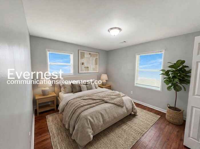 6631 Baldwin Ct - Photo 4 of 26
