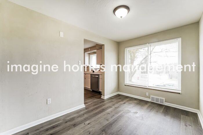 13411 Dean Dr - Photo 5 of 14