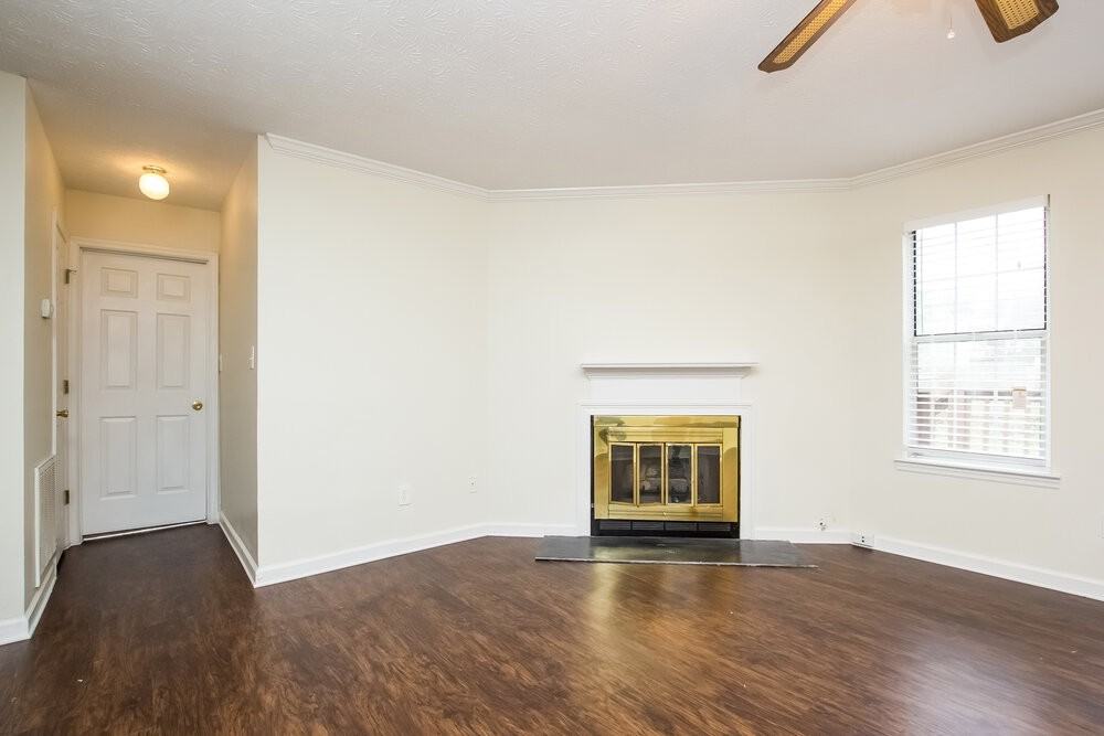 1480 Devon Mill Way - Photo 3 of 16