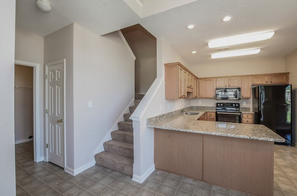 1132 Hoska Cv - Photo 7 of 17