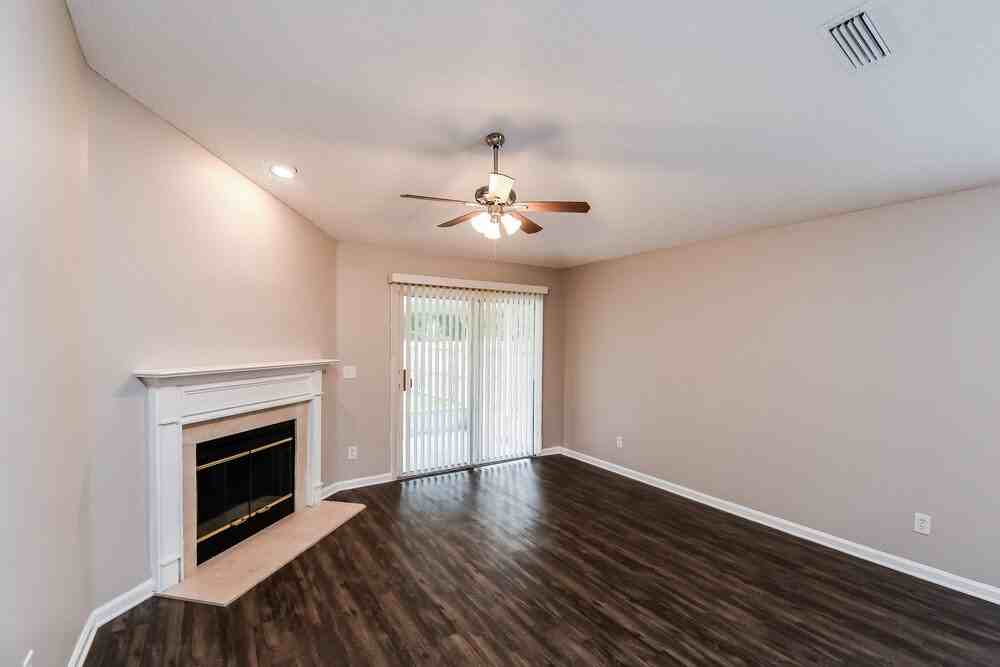 1759 Saw Lake Dr - Photo 5 of 16