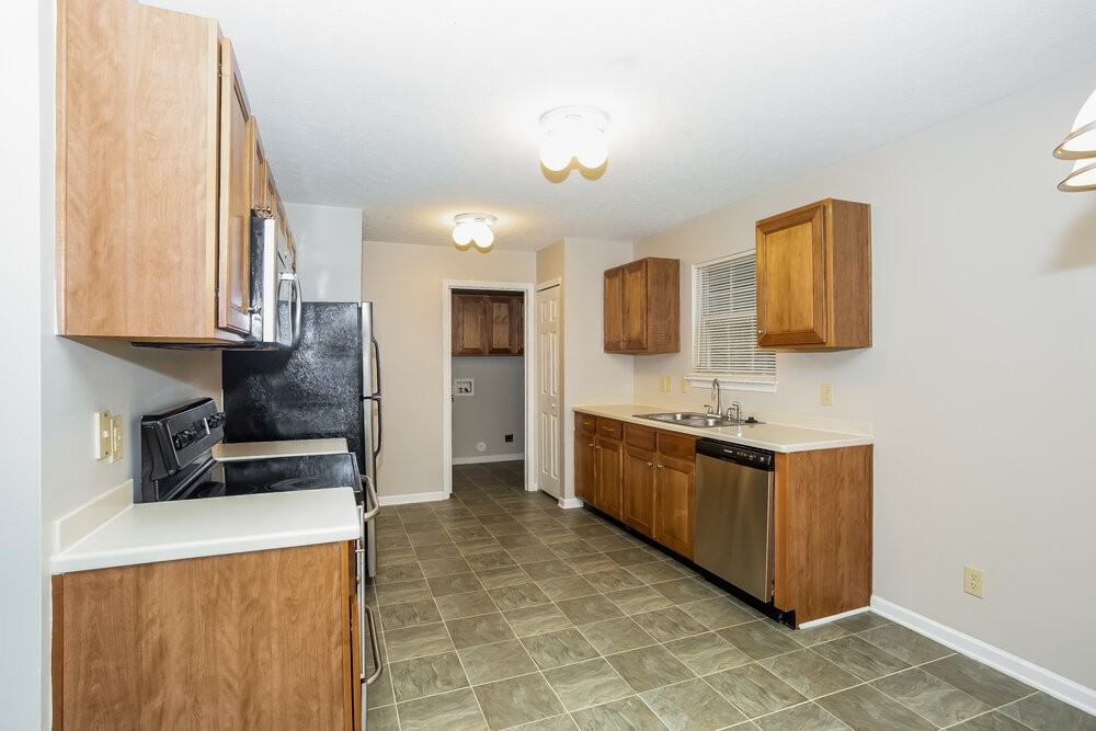 3959 Kellybrook Dr - Photo 7 of 15