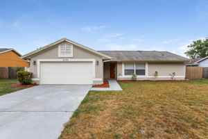 featured image of 8129 Cloverglen Cir