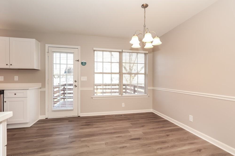 1918 Pecan Ridge Dr - Photo 5 of 16