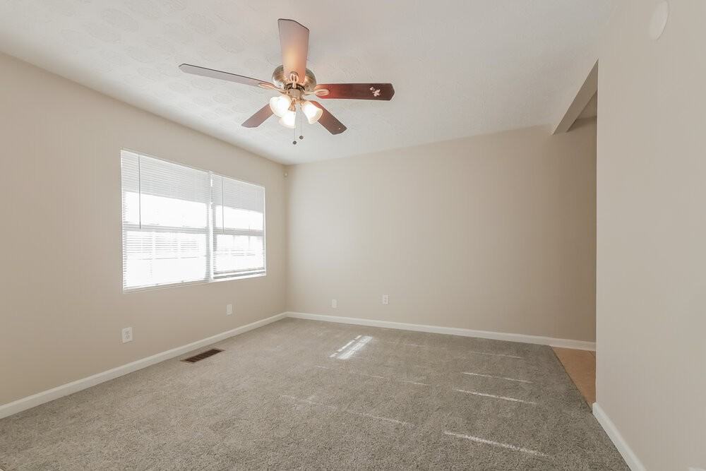 8872 Channing Dr - Photo 6 of 16